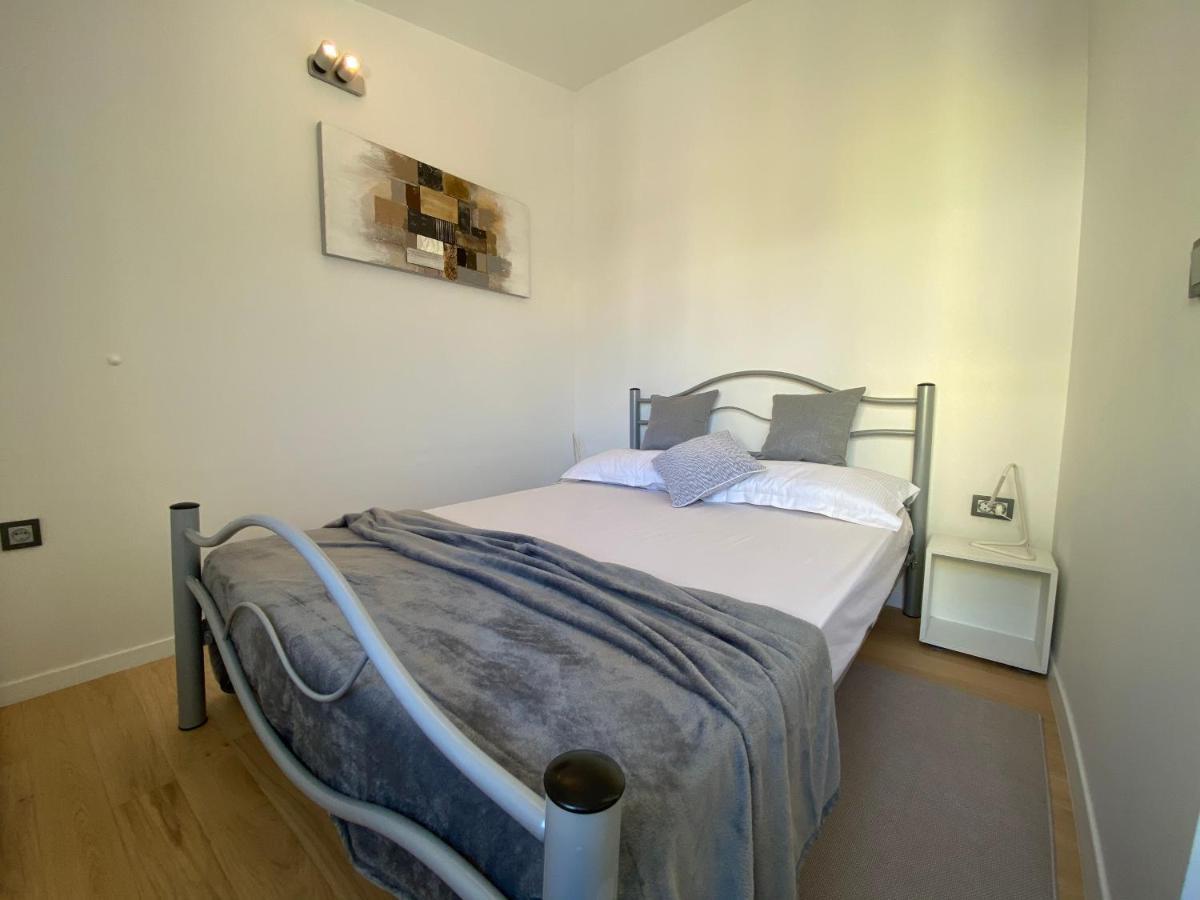 ויר Holiday House Laura מראה חיצוני תמונה
