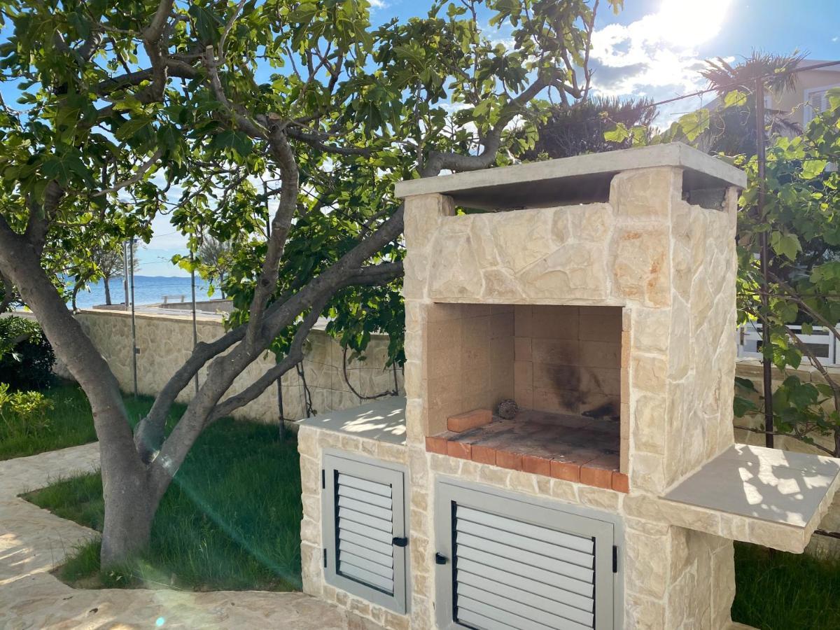 ויר Holiday House Laura מראה חיצוני תמונה