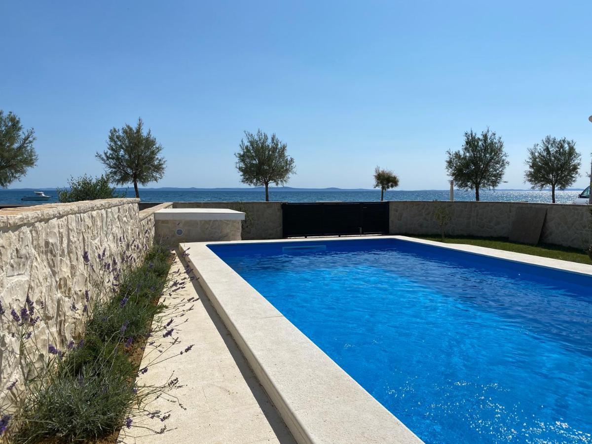 ויר Holiday House Laura מראה חיצוני תמונה